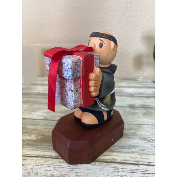 Vintage Franciscan Mission Christmas Monk Figurines – Wooden Holiday Décor Set - Picture 11 of 15
